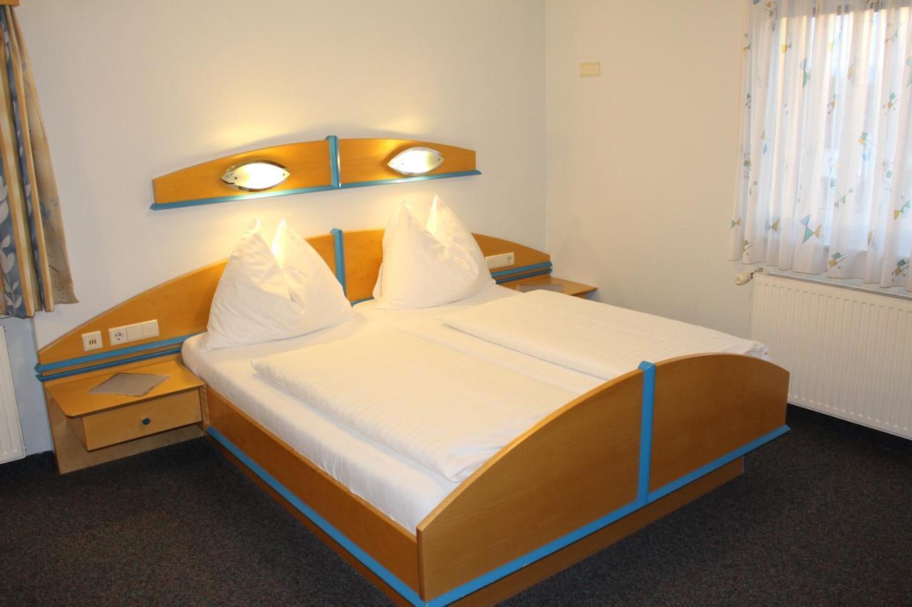 Pension Traude Graz Exterior photo